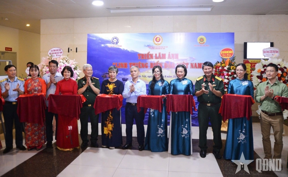 A photo exhibition highlighting Vietnam’s seas and islands opens in Hanoi on August 27, 2026 (Photo: QDND)