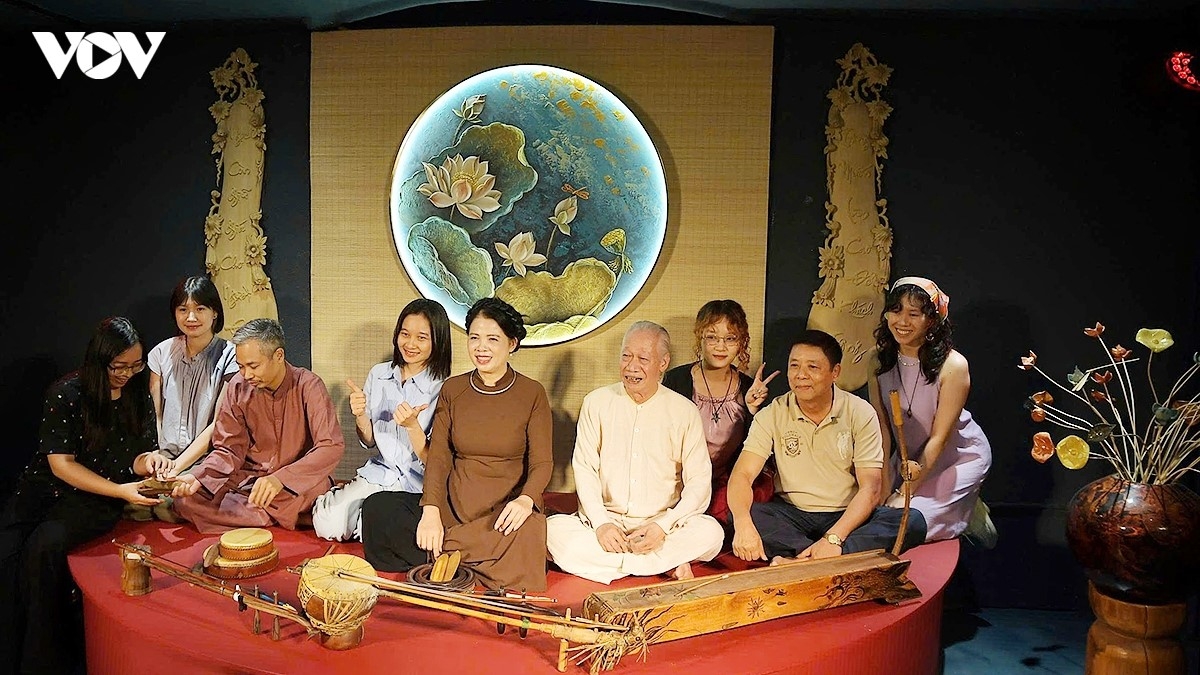 An intimate performance space is designed to bring audiences closer to the artists.