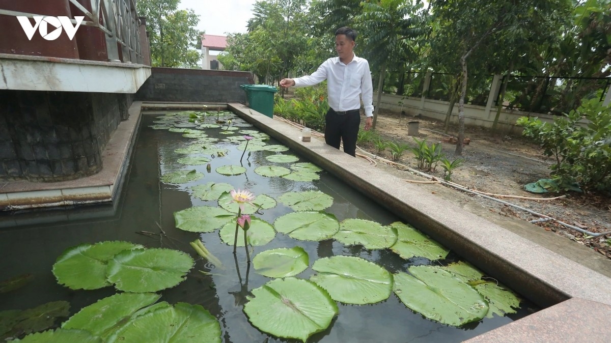 Đền tưởng niệm giúp cho những người ở lại nguôi ngoai phần nào. Dẫu chưa thể đưa tất cả các liệt sĩ trở về, họ vẫn có một nơi để thắp nén hương, gọi tên đồng đội và gửi gắm niềm tri ân đối với những người đã hiến trọn tuổi xuân cho đất nước.