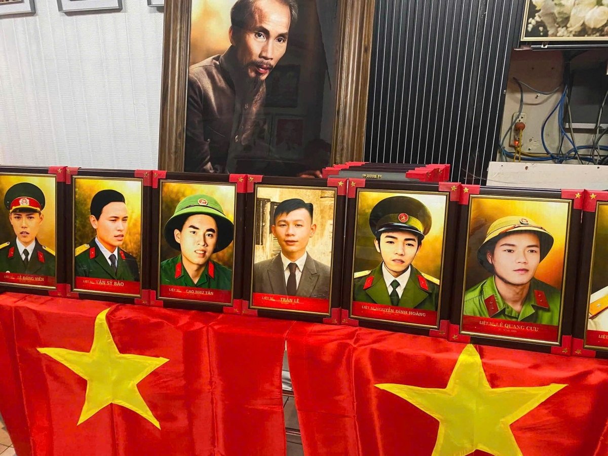 More than 100 restored portraits have already been returned to the families of fallen soldiers (Photo: VOV)