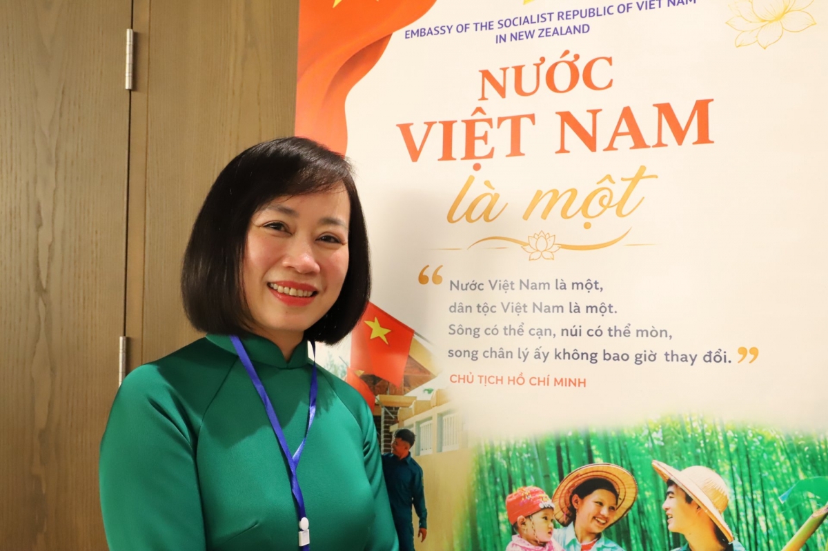 Nguyen Lam Giang, responsable de Relaciones Exteriores para el Sudeste Asiático y Asia Oriental en la Universidad de Waikato y copresidenta de la Red de Intelectuales Vietnamitas en Nueva Zelanda. Foto: Viet Nga/VOV