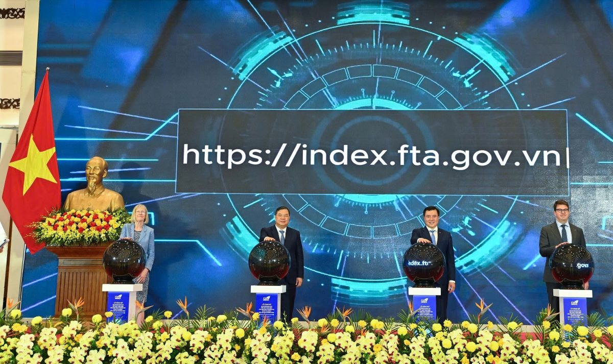 Церемония запуска электронного информационного портала FTA Index (index.fta.gov.vn), финансируемого правительством Австралии. Фото: Нгуен Лонг/VOV.