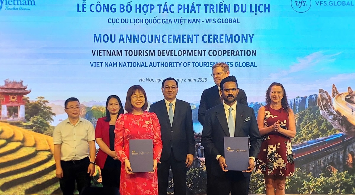 Direktorat Pariwisata Nasional Vietnam dan VFS Global menandatangani MoU tersebut. Foto: Huyen Trang/VOV