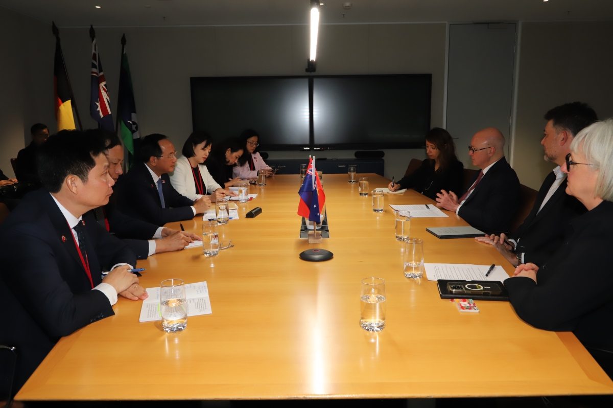 Mr. Trinh Van Quyet meets with the Chairman of ABC (Photo: Tuan Hung/VOV)