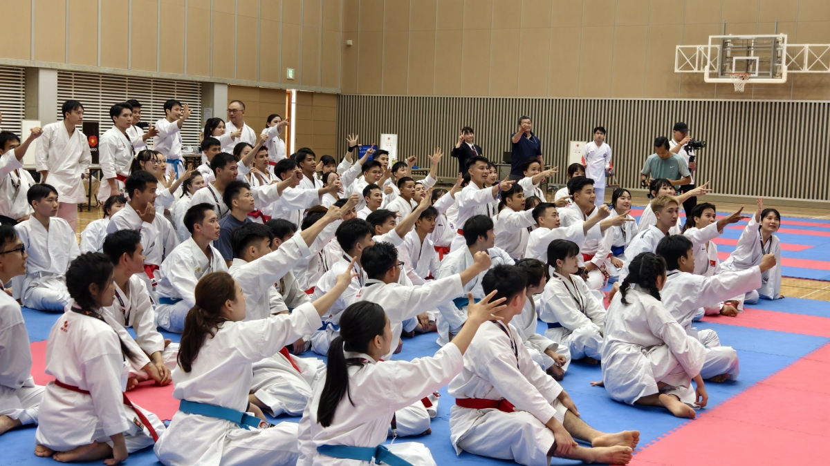 およそ１００人の選手が参加した空手道大会（写真：VOV Tokyo）
