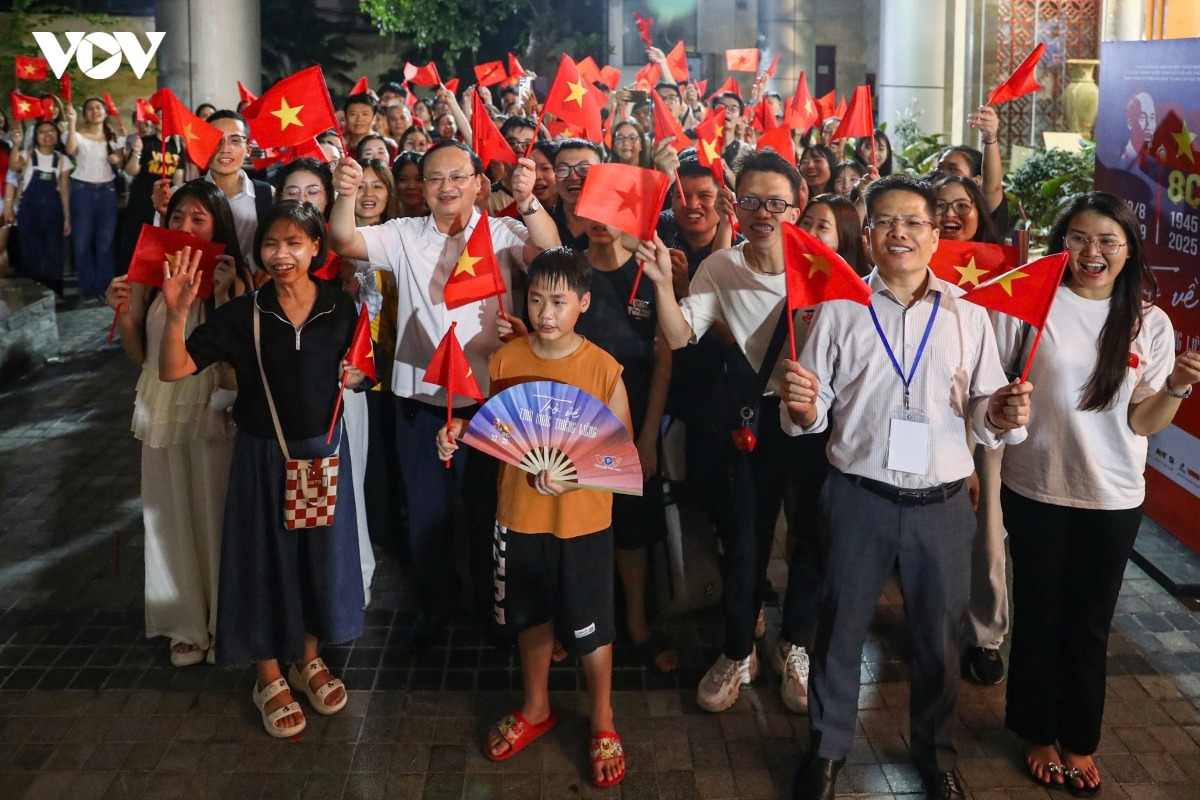 The programme is jointly organized by VTC News, an affiliate of Voice of Vietnam (VOV) and the Institute of Information and Communications Technology (CDIT) under the Posts and Telecommunications Institute of Technology.
