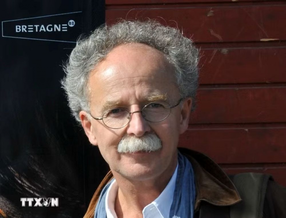Le médecin Gildas Tréguier. Photo: TTXVN