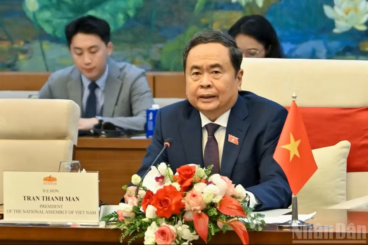 越南社会主义共和国国会主席陈青敏