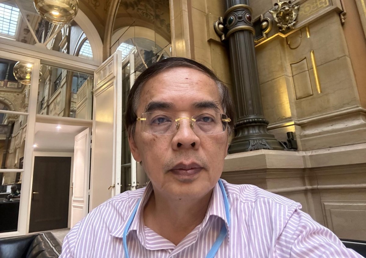 Bác sĩ Võ Toàn Trung, Trưởng khoa Hồi phục chức năng tại Bệnh viện Bullion, Pháp. Ảnh: Anh Tuấn/VOV