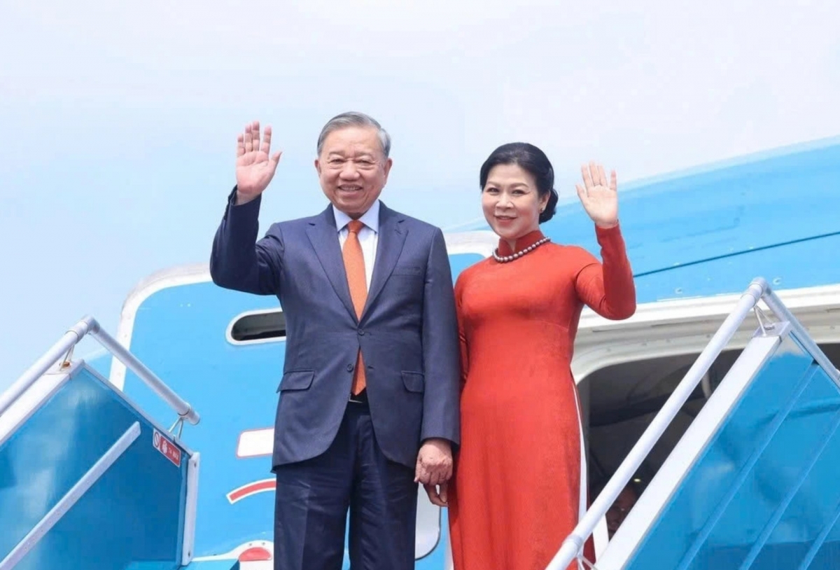  El secretario general del Partido Comunista y presidente de Vietnam, To Lam, y su esposa. Foto: VNA