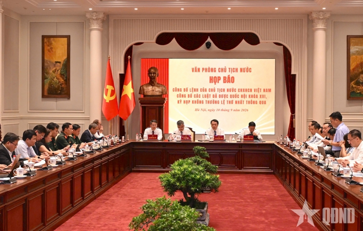 Quang cảnh họp báo. Ảnh: QDND