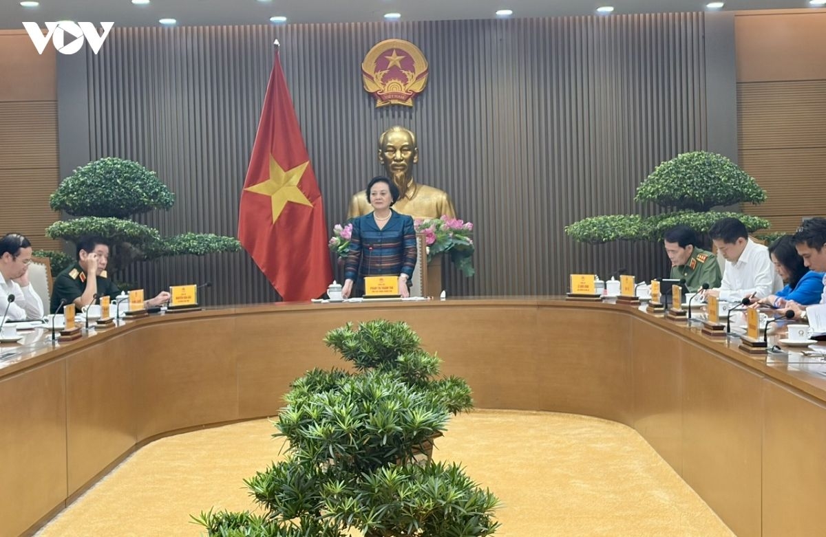 Phó Thủ tướng Phạm Thị Thanh Trà chủ trì họp thường trực Ban Chỉ đạo quốc gia về tìm kiếm, quy tập và xác định danh tính hài cốt liệt sĩ. Ảnh: VOV