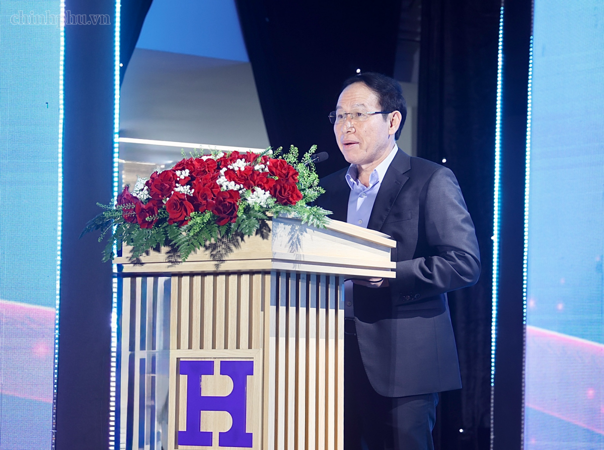Phó Thủ tướng Chính phủ Lê Tiến Châu phát biểu tại Lễ khánh thành Bệnh viện Đại học Quốc tế Hồng Bàng. Ảnh: chinhphu.vn