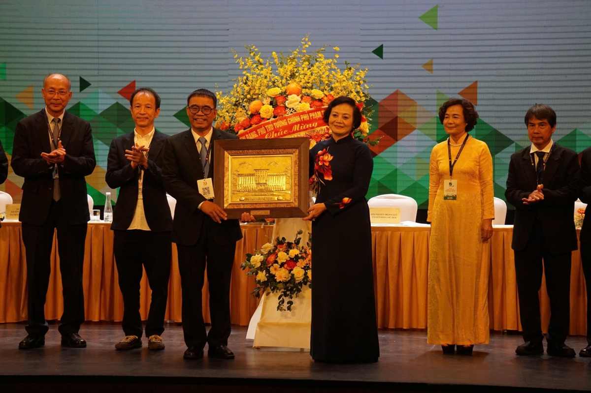 Phó Thủ tướng Phạm Thị Thanh Trà chúc mừng Đại hội đại biểu toàn quốc Hội Kiến trúc sư Việt Nam khóa 11