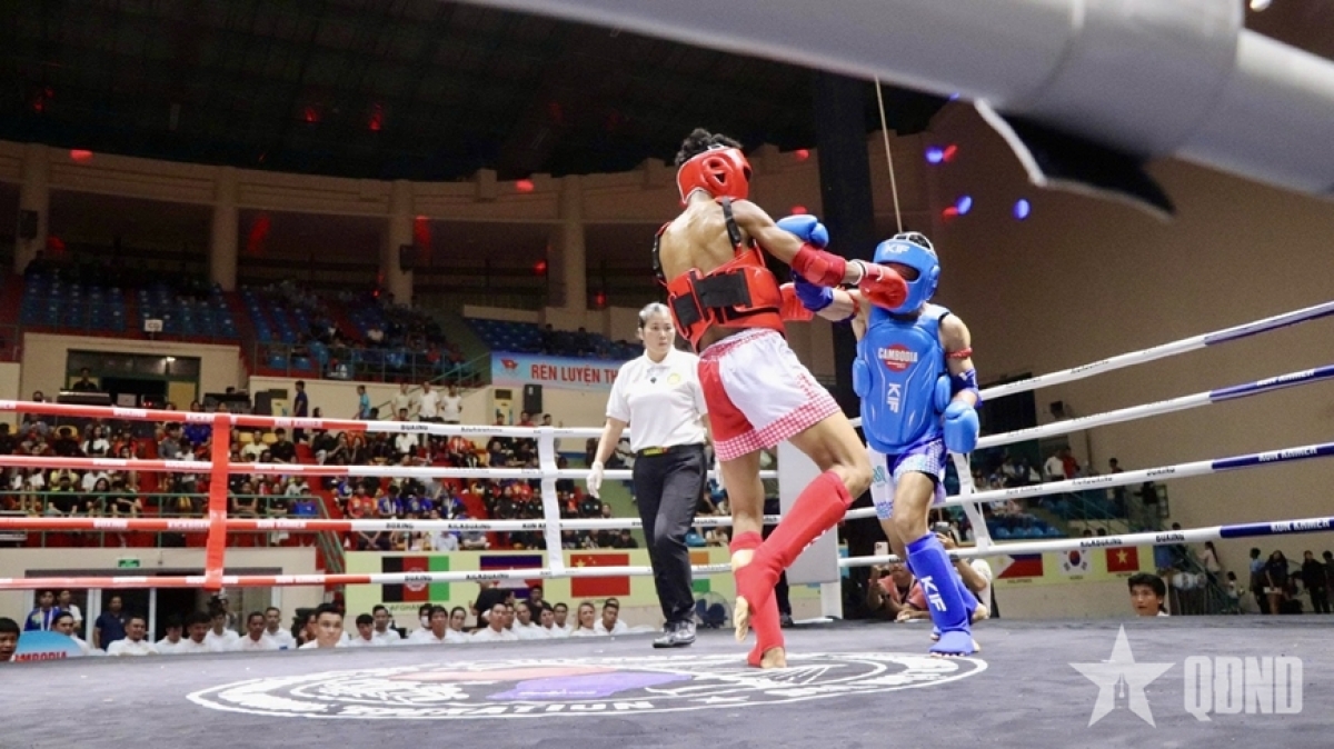 Athletes competing at the 1st Asian Kun Khmer Championship. (Photo: qdnd.vn)