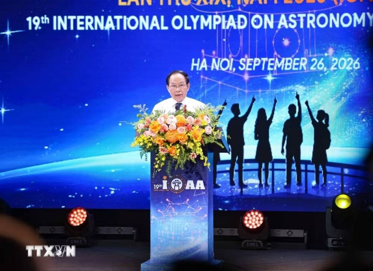 Le vice-Premier ministre Lê Tiến Châu prononce son allocution d'ouverture. Photo: Thanh Tùng/VNA