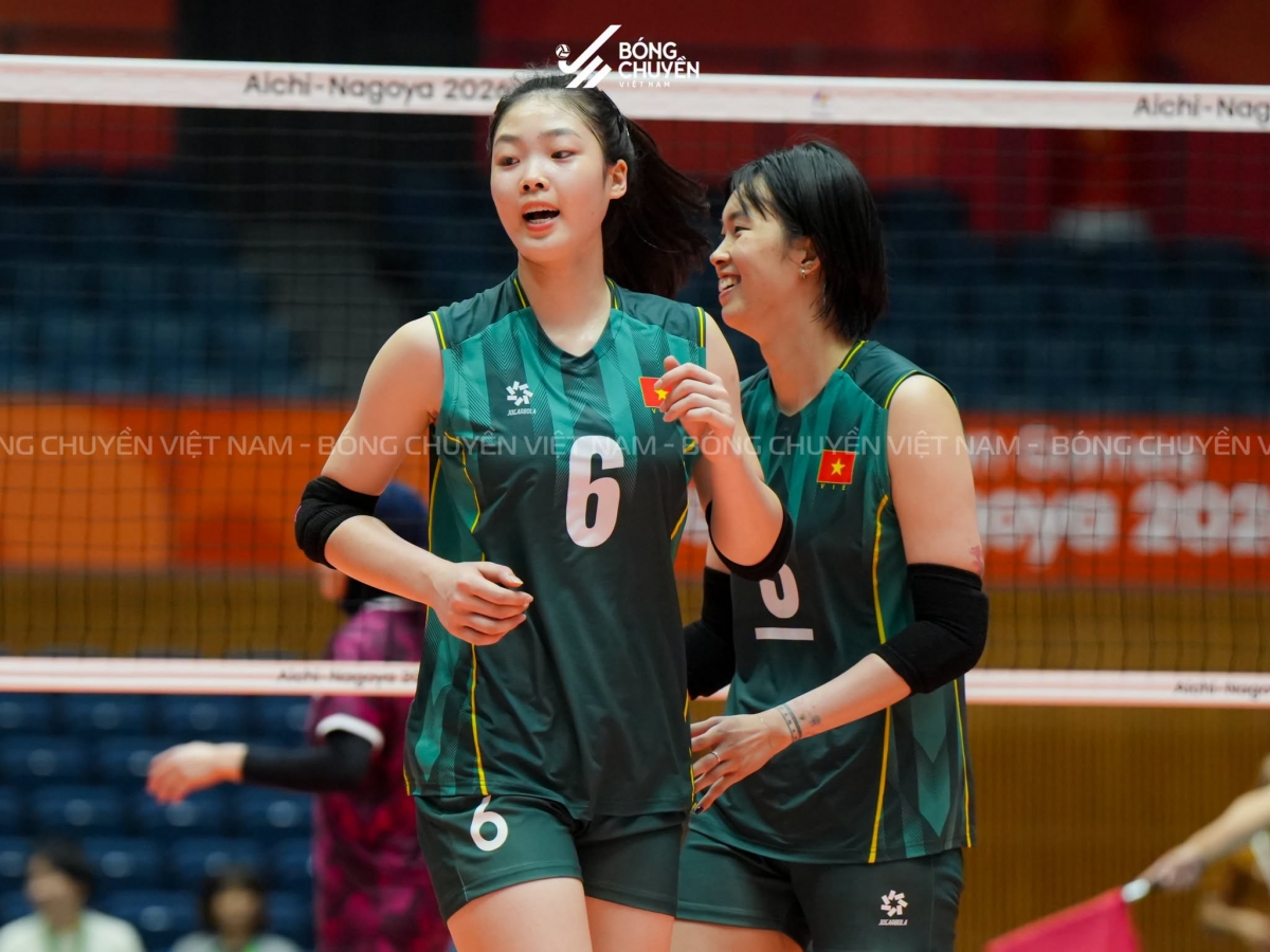 Mit einem Sieg gegen Katar legt die vietnamesische Volleyball-Mannschaft der Frauen einen beeindruckenden Start bei den Asienspielen 2026 hin. (Foto: VFV)