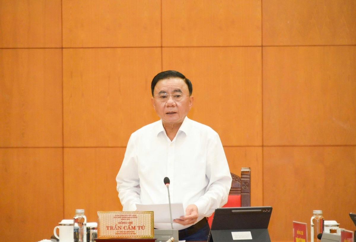 Thường trực Ban Bí thư Trần Cẩm Tú, Phó Trưởng ban Thường trực Ban Chỉ đạo phát biểu tại cuộc họp. Ảnh: Hoàng Ân/ VOV1