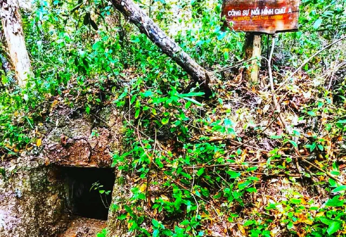 セオ・クイット遺跡の地上戦闘陣地（写真: Phan Ánh/VOV）