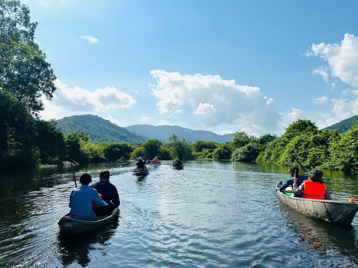 Hoa Thinh wetland welcomes an increasing number of tourists. (Photo: VOV-Central Highlands)