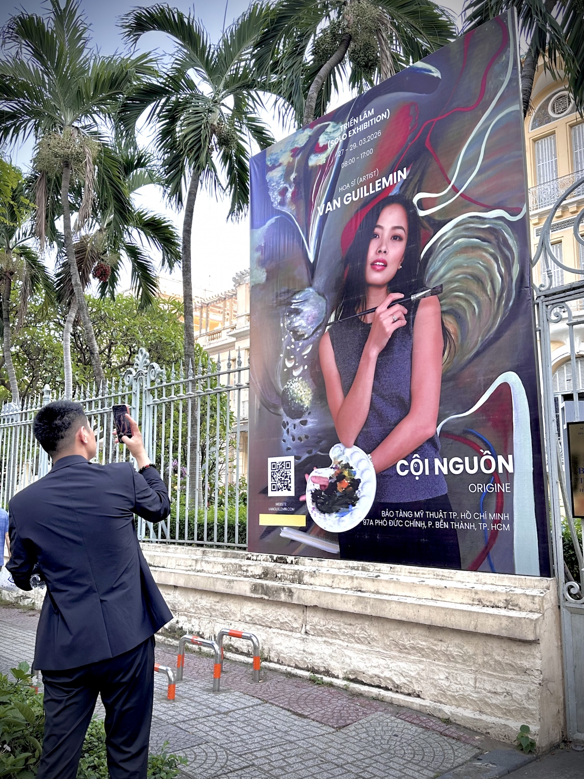 L'exposition "Origine" de Van Guillemin à Hô Chi Minh-Ville, au Vietnam