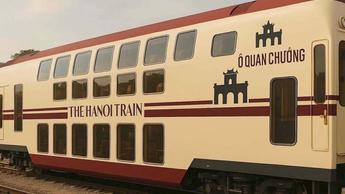 The heritage train, known as the “Hanoi Five Gates Train,” connects Hanoi with Tu Son in Bac Ninh, the historic Kinh Bac region.