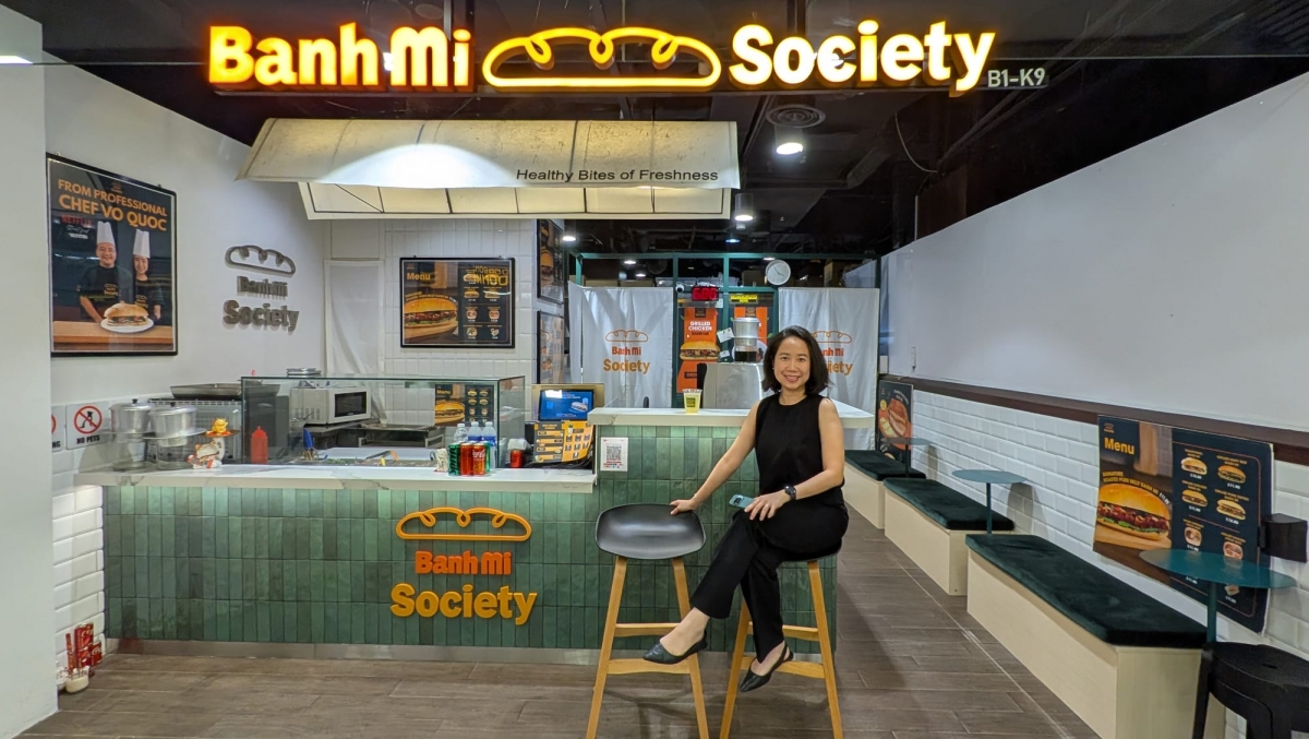 Ha Lam Tu Quynh, the founder of the Banh Mi Society Singapore