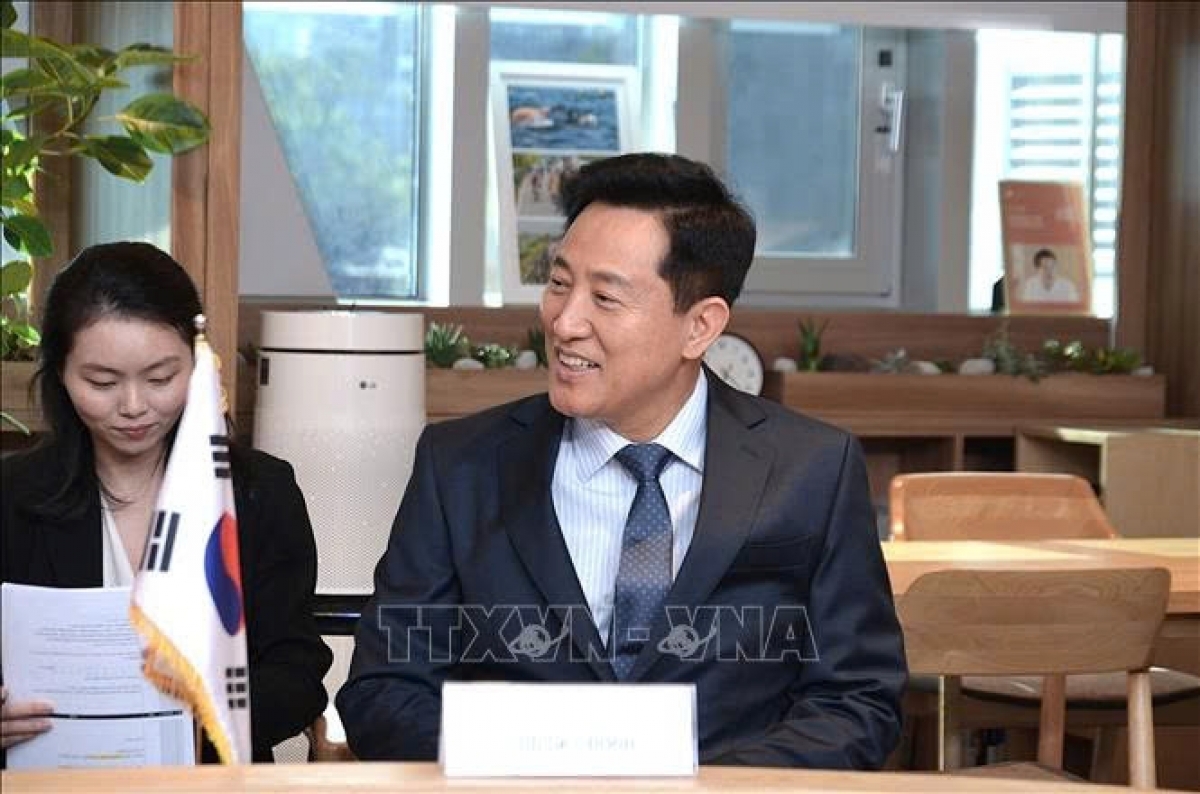 발표하는 오세훈 시장 (사진: 베트남 통신사)