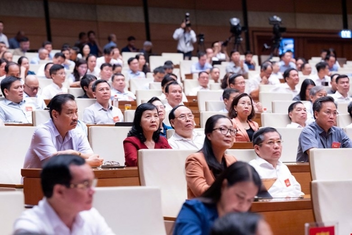 Các đại biểu dự hội nghị tại điểm cầu Hội trường Diên Hồng - Nhà Quốc hội.