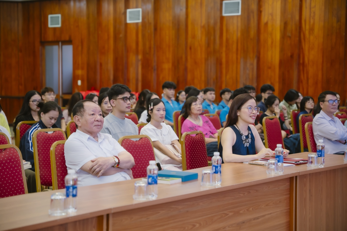 Một góc khán phòng