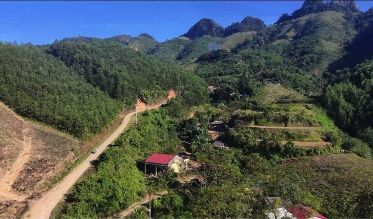 La inversión en infraestructura de transporte impulsa el desarrollo económico y mejora las condiciones de vida en las zonas montañosas de Thai Nguyen. Foto: VOV