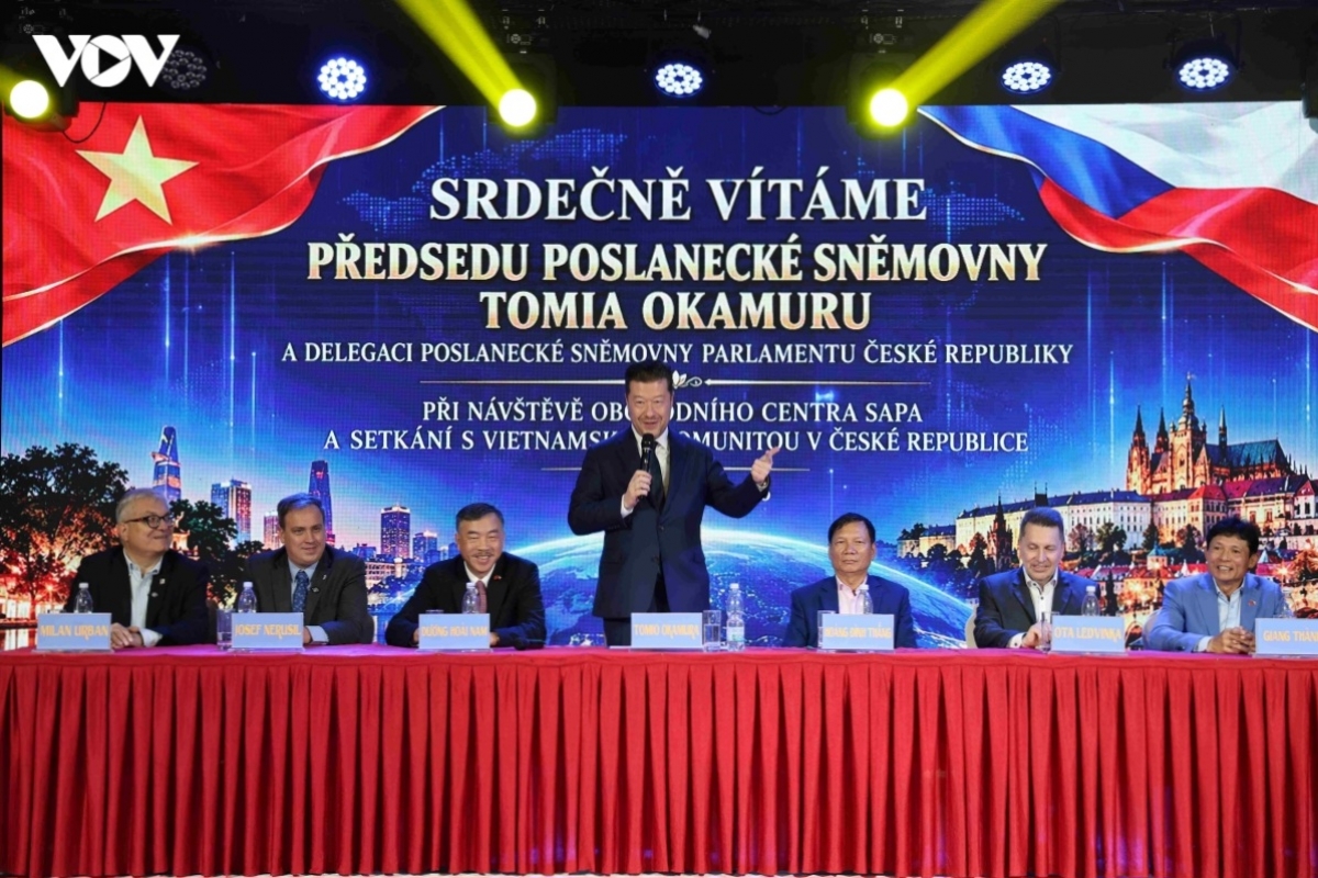 ທ່ານ​ Tomio Okamura  ຕີ​ລາ​ຄາ​ສູງວິ​ວັດ​ການ​ເຊື່ອມ​ໂຍງ ແລະ ບັນ​ດາ​ການ​ປະ​ກອບ​ສ່ວນ​ຂອງ​ປະ​ຊາ​ຄົມ​ຊາວ​ຫວຽດ​ນາມ (ພາບ: VOV)