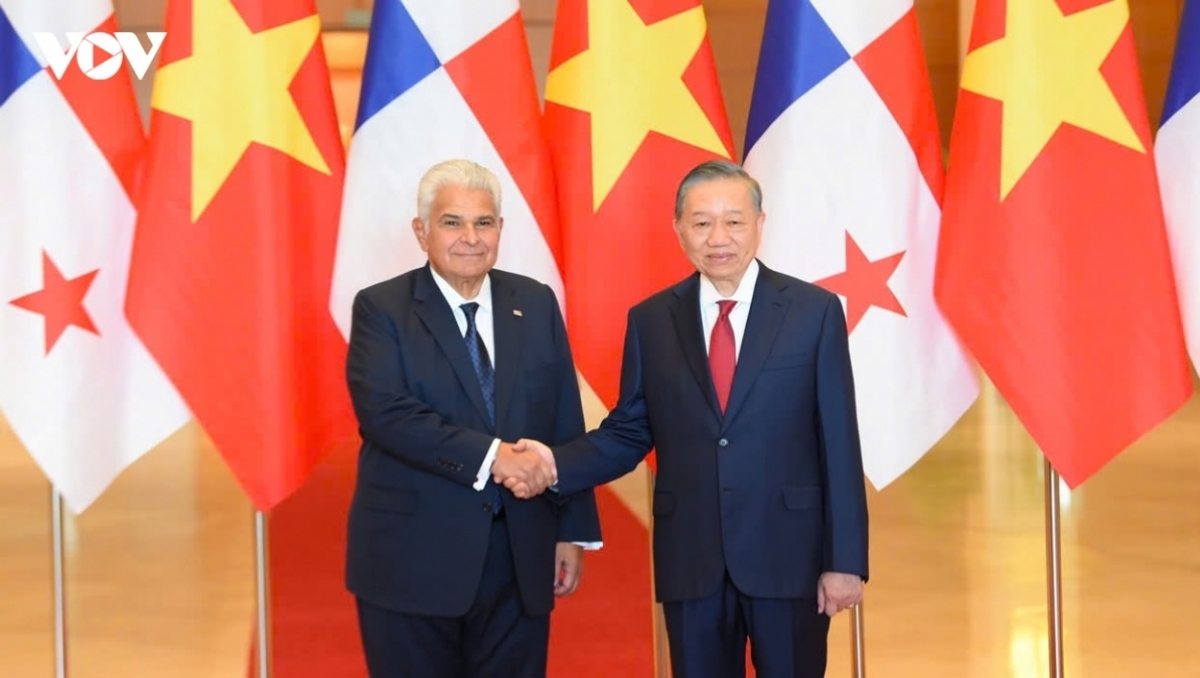 Sekjen sekaligus Presiden To Lam dan Presiden Republik Panama Jose Raul Mulino Quintero. Foto: VOV
