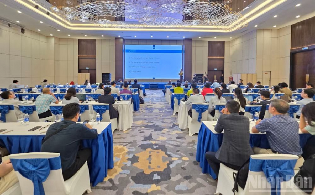 半导体产业深度研讨会14日举行