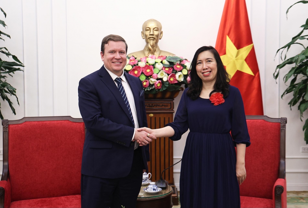 Deputy Foreign Minister Le Thi Thu Hang receives Finnish Minister of Foreign Trade and Development Ville Tapani Tavio, Hanoi, October 16, 2026. (Photo: Ministry of Foreign Affairs)