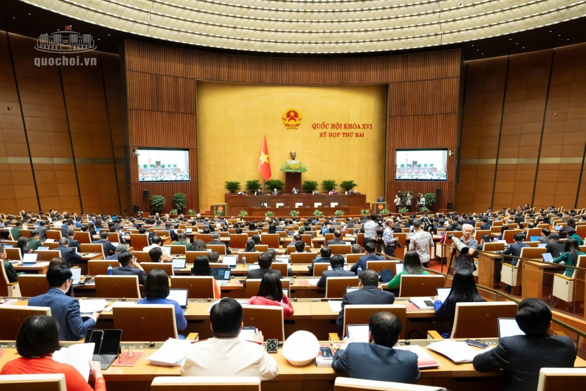 A view of the session on the morning of October 17, 2026, at the National Assembly Building. (Photo: quochoi.vn)