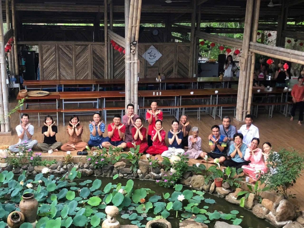 Visitors to Happy Village feel right at home. (Photo: Happy Village’s Facebook page)