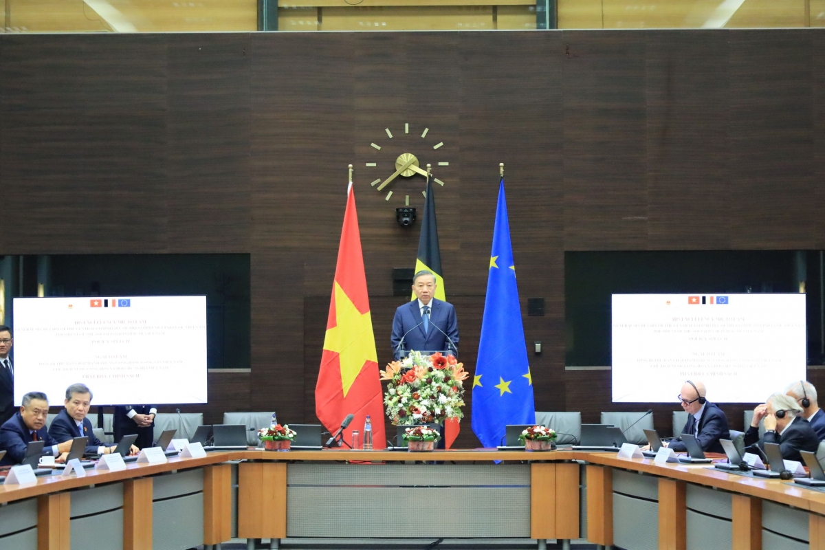 KPV-Generalsekretär und Staatspräsident To Lam hält Grundsatzrede am Egmont-Institut. (Foto: VOV)