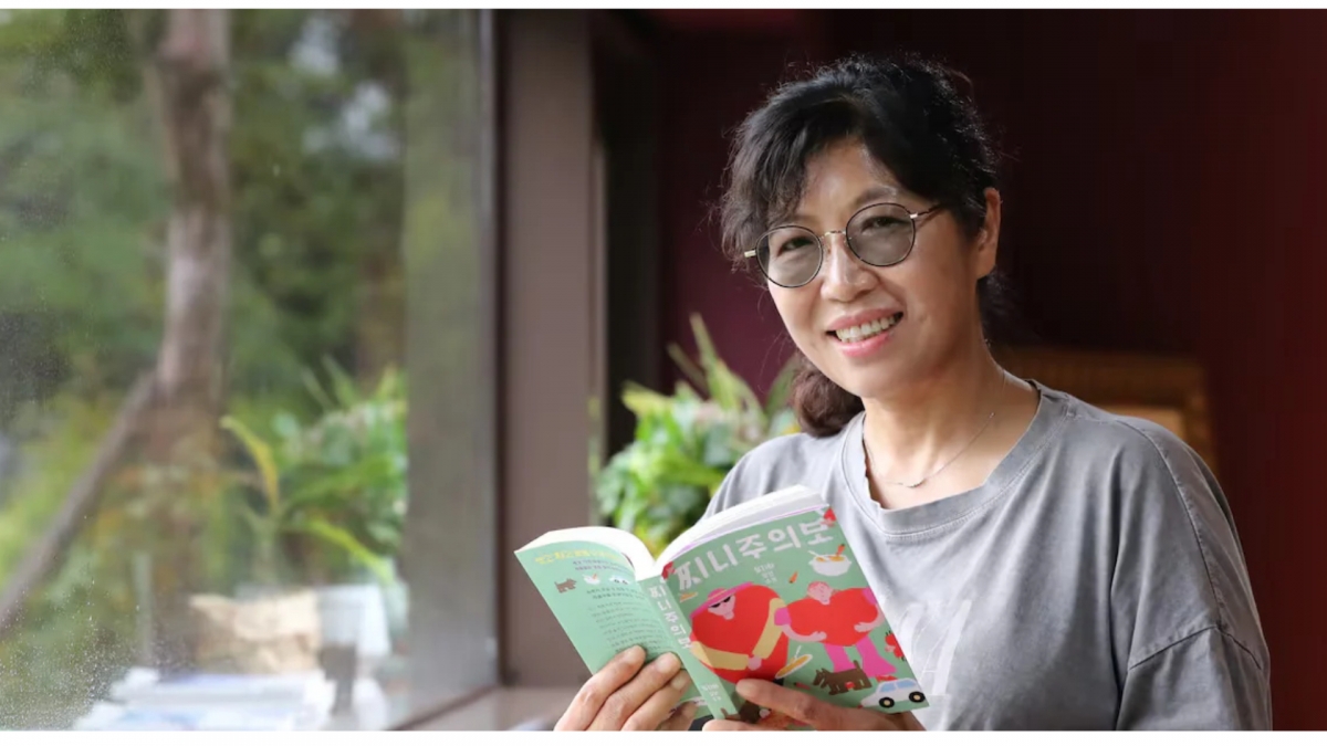 소설가 정지아와 신작 장편 '찌니주의보' (사진: 조선일보/김영근 기자)