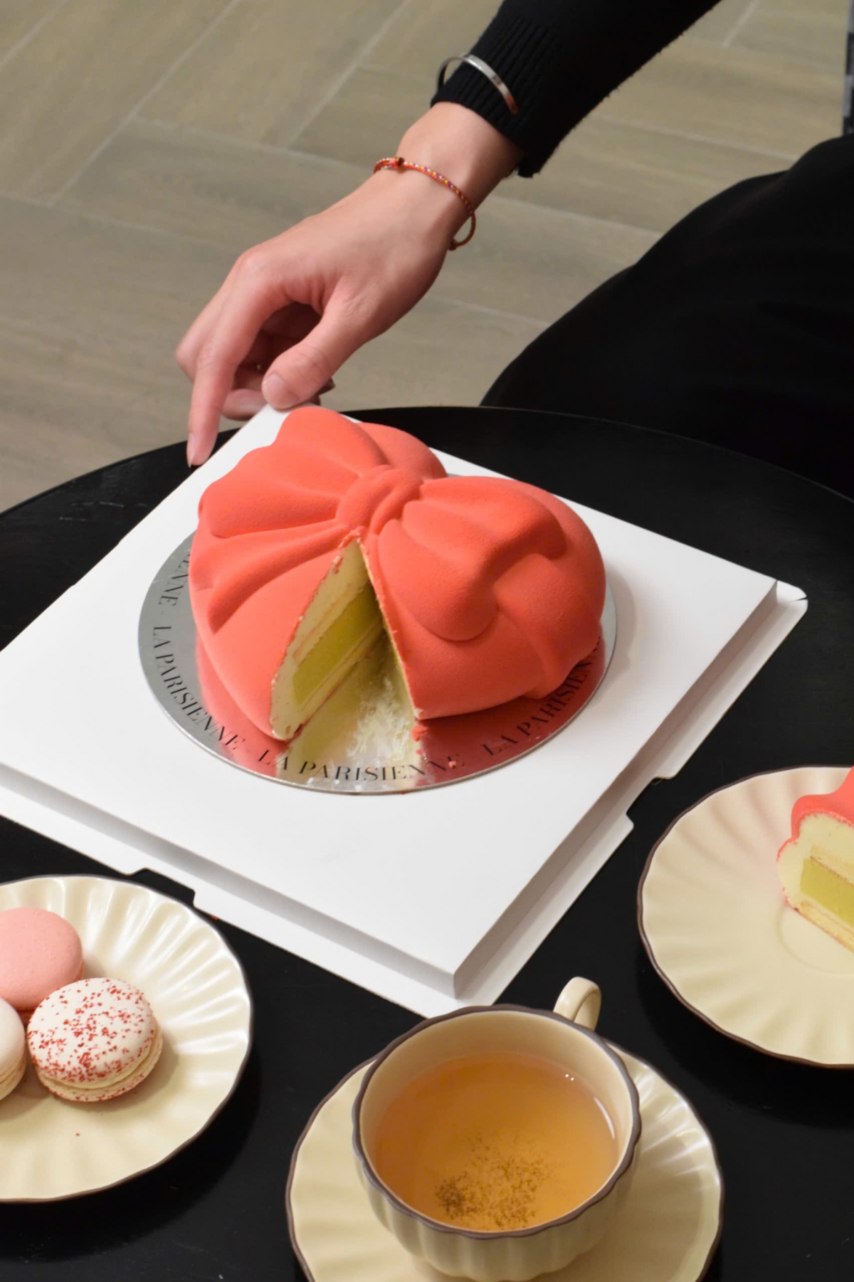 With its elegant appearance, Gato Entremet can be both the centerpiece of a celebration and a dessert to share with family and friends. (Photo: La Parisienne)