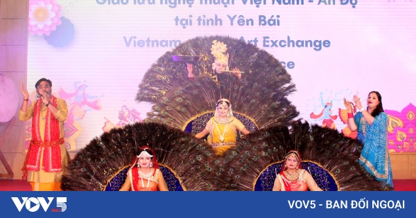 India’s Charkula folk dance, a dance of love and humanity | VOV5.VN