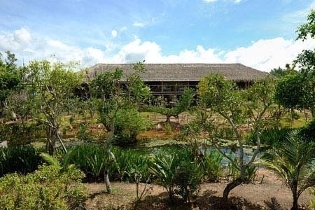 nhà tre, Đại Lải, Flamingo, Bar Gió và Nước, 1 triệu USD, kiến trúc