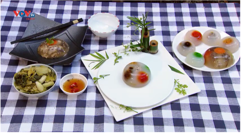 Makanan Jeli Bakso Babi