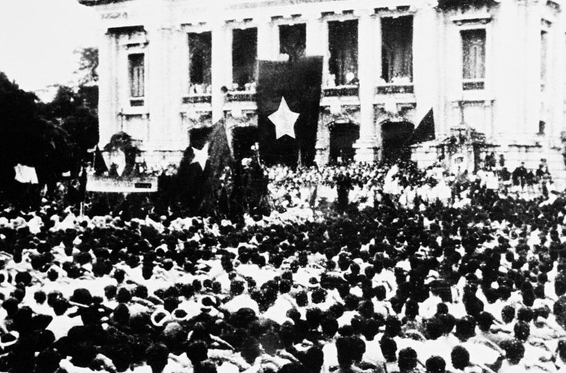 Lagu-Lagu Revolusi yang Bersama Waktu