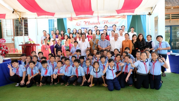 ພະອາຈານ ທິກດົ່ງເຕິ໊ນ, ຜູ້ທີ່ເຕັມໄປດ້ວຍຈິດໃຈເມດຕາປານີ