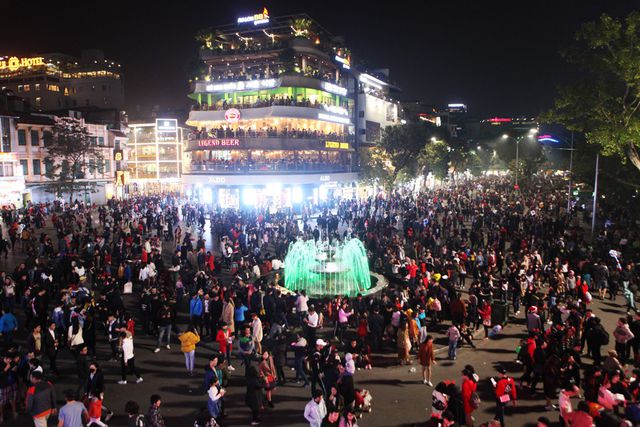 ຄັດ​ສະ​​ເໜີບາງ​ເນື້ອ​ໃນ​ຈົດໝາຍ​​ເຊິ່ງທ່ານ​ຜູ້​ຟັງ​ໄດ້​ຝາກ​​ມາລາ​ຍການ