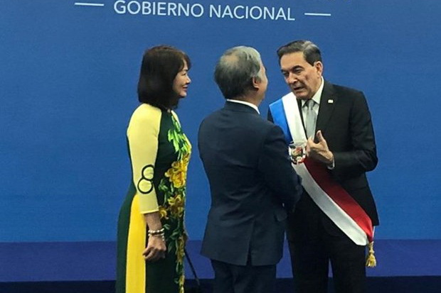 ປາ​ນາ​ມາ ມີ​ຄວາມ​ປ​າດ​ຖະ​ໜາ​ຢາກ​ຮຽນ​ເອົາບົດ​ຮຽນ​ໃນ​ການ​ພັດ​ທະ​ນາ​ຂອງ ຫວຽດ​ນາມ