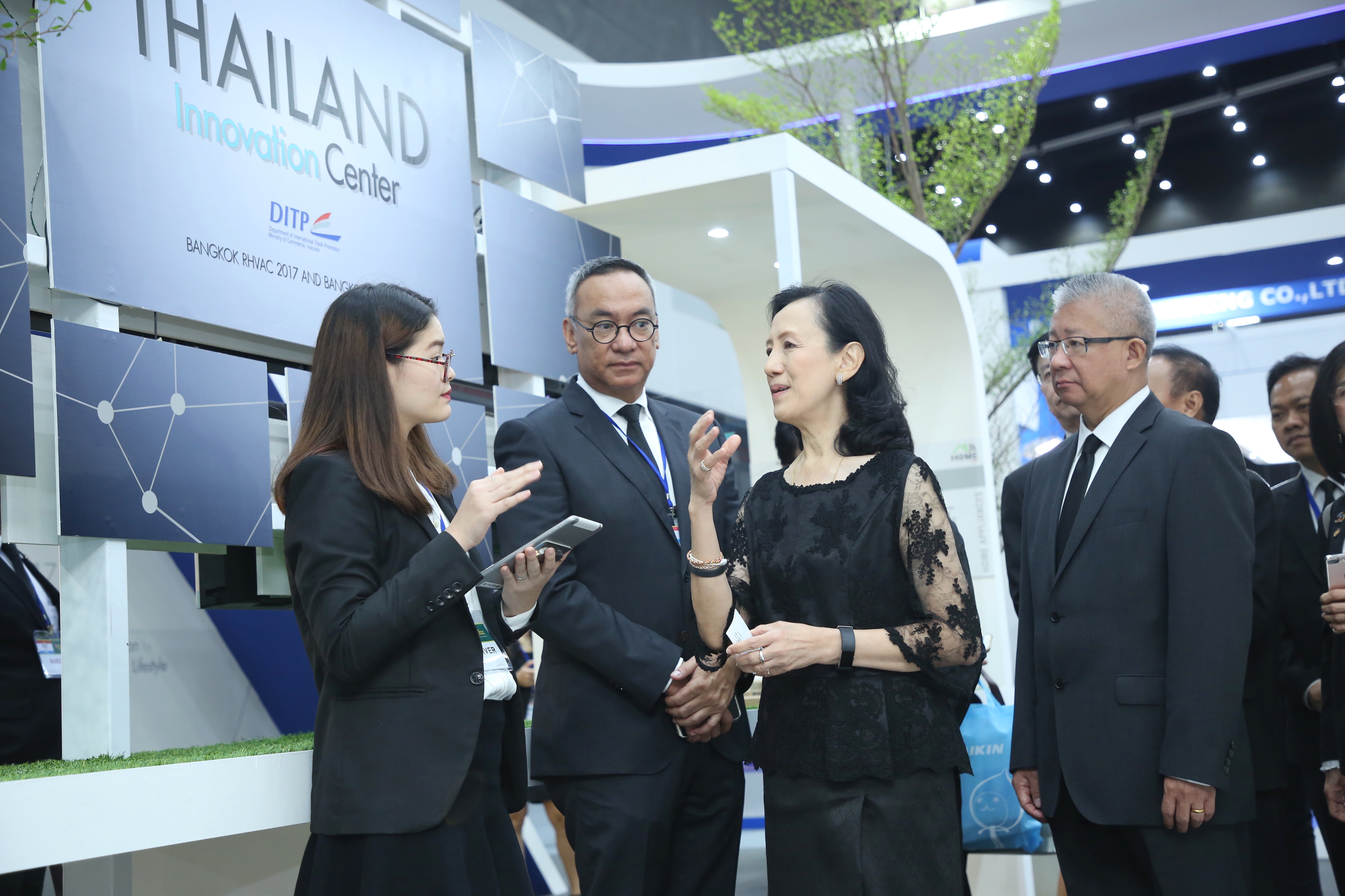 ບາງກອກ RHVAC ແລະ ບາງກອກ E&E - ກາລະໂອກາດຮ່ວມມືໃນຂົງເຂດເຄື່ອງເອເລັກໂຕນິກ, ເຄື່ອງເຢັນໃນພາກພື້ນ