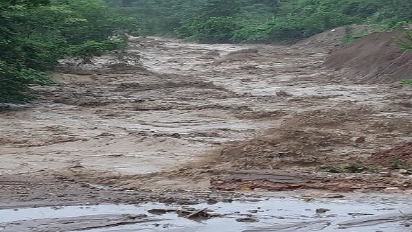 ແກ້ໄຂຜົນຮ້າຍຢ້ອນຫລັງຈາກພາຍຸWIPHA:ສຸມໃສ່ຊອກຫາຜູ້ຫາຍສາບສູນ