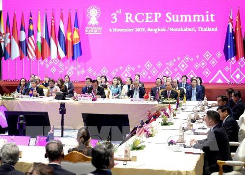 ຕັ້ງ​ຄວາມ​ຫວັງຫຼາຍ​ຢ່າງ​ຈາກ​ສັນ​ຍາ​ຄູ່​ຮ່ວມ​ມື​ເສດ​ຖະ​ກິດ​ຮອບ​ດ້ານ ໃນພ​າກ​​ພ​ື້ນ (RCEP)